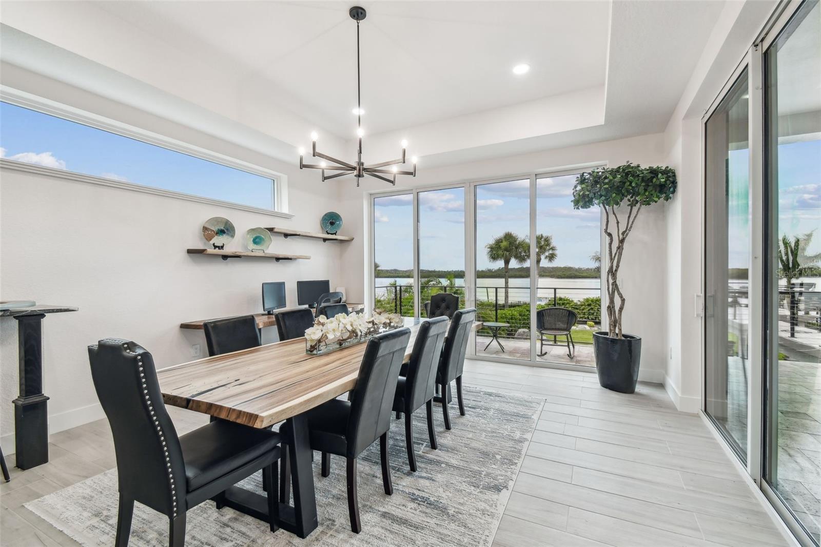 HARBORPOINTE - Residential