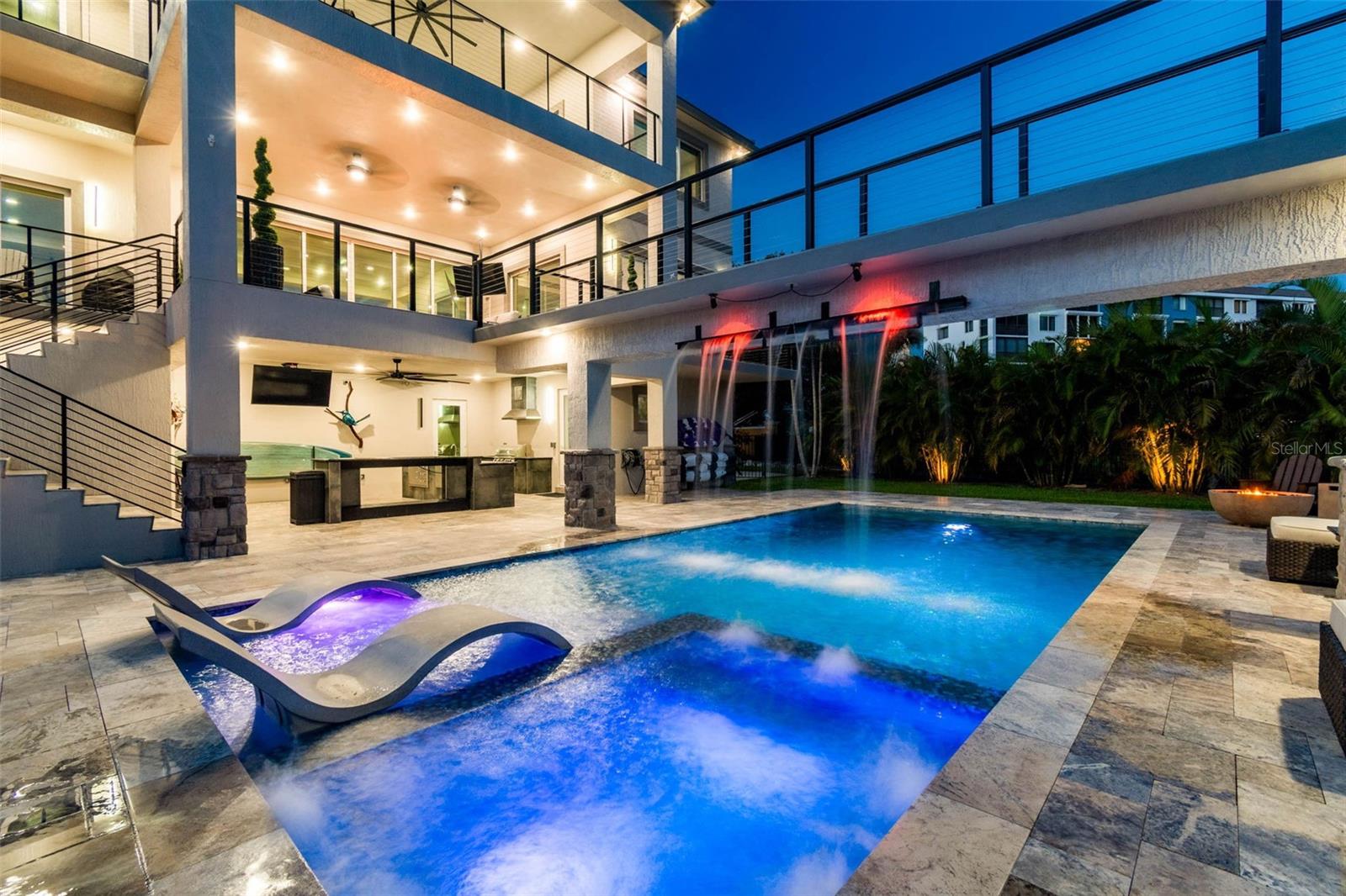 HARBORPOINTE - Residential