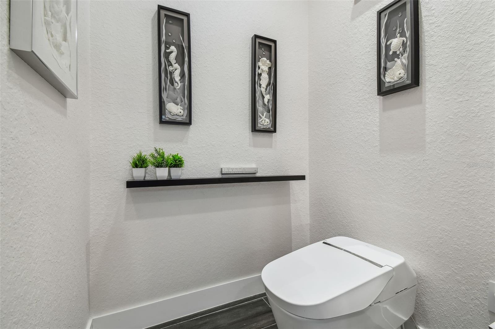 HARBORPOINTE - Residential