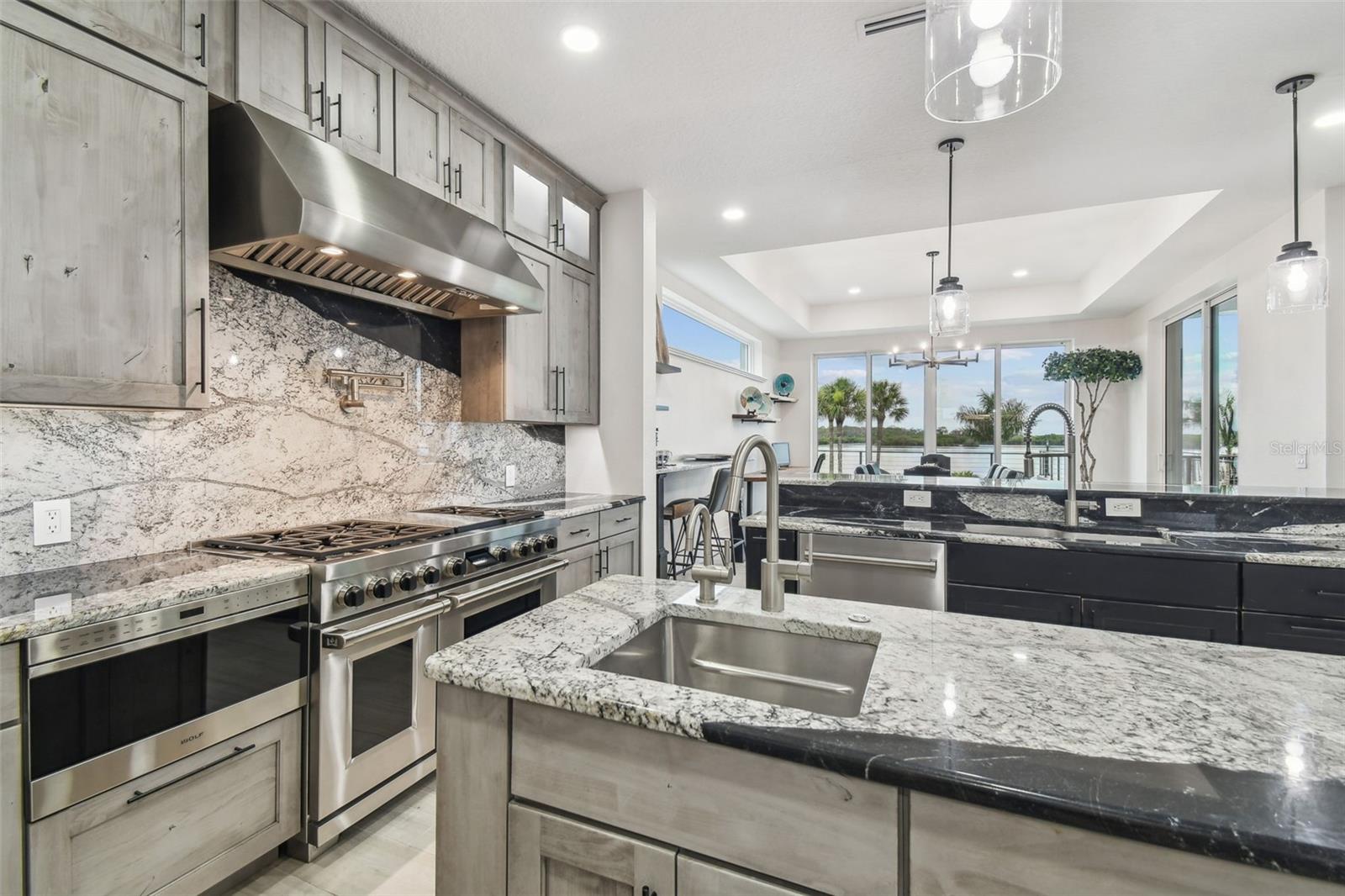 HARBORPOINTE - Residential