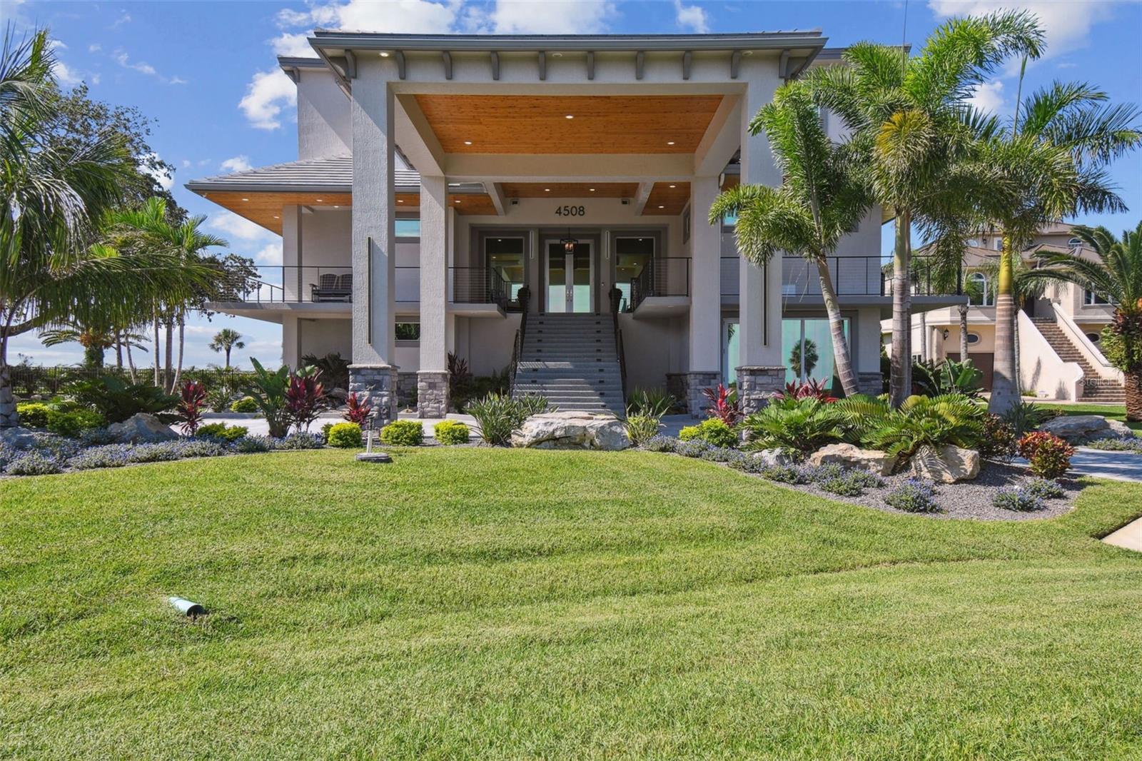 HARBORPOINTE - Residential