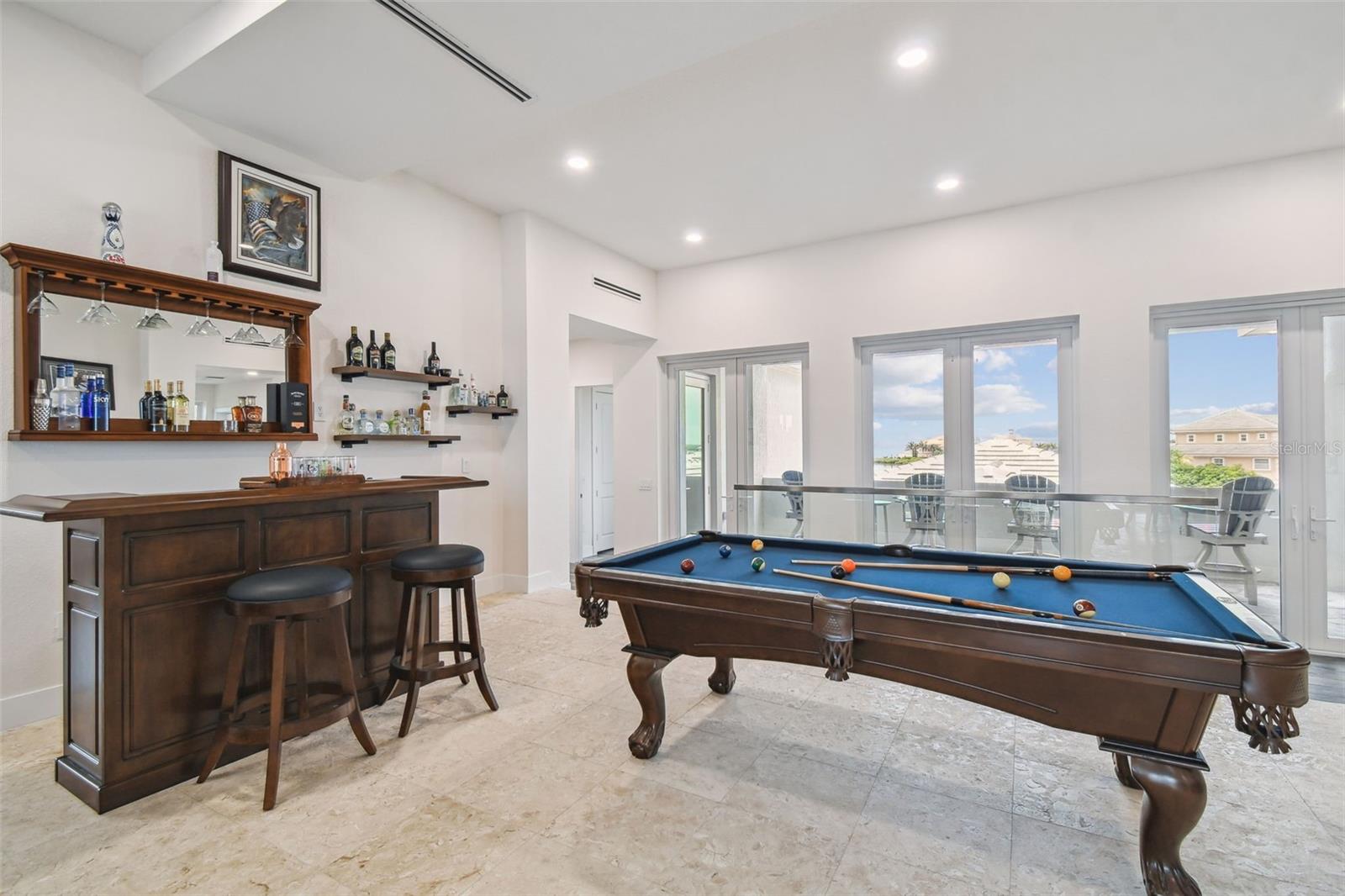 HARBORPOINTE - Residential