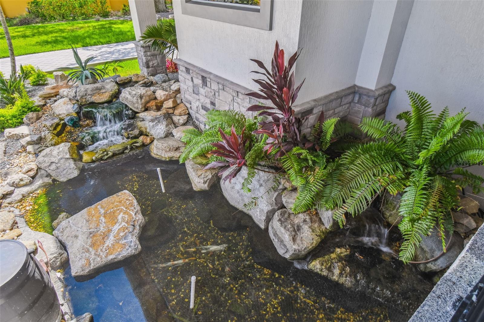 HARBORPOINTE - Residential