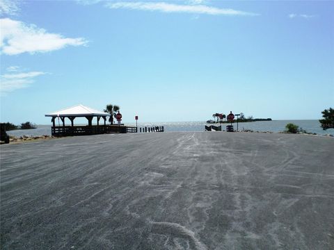 Tiny photo for 6005 Highway 40 W, Yankeetown, FL 34498 (MLS # OM723937)