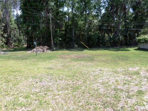 Tiny photo for 6005 Highway 40 W, Yankeetown, FL 34498 (MLS # OM723937)