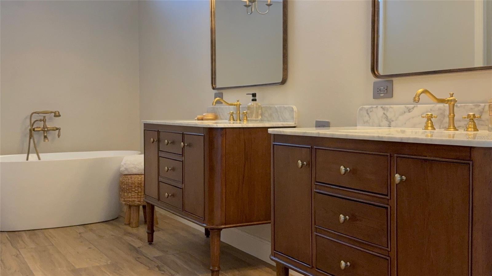 NORTH BAY SEC 02 - Residential