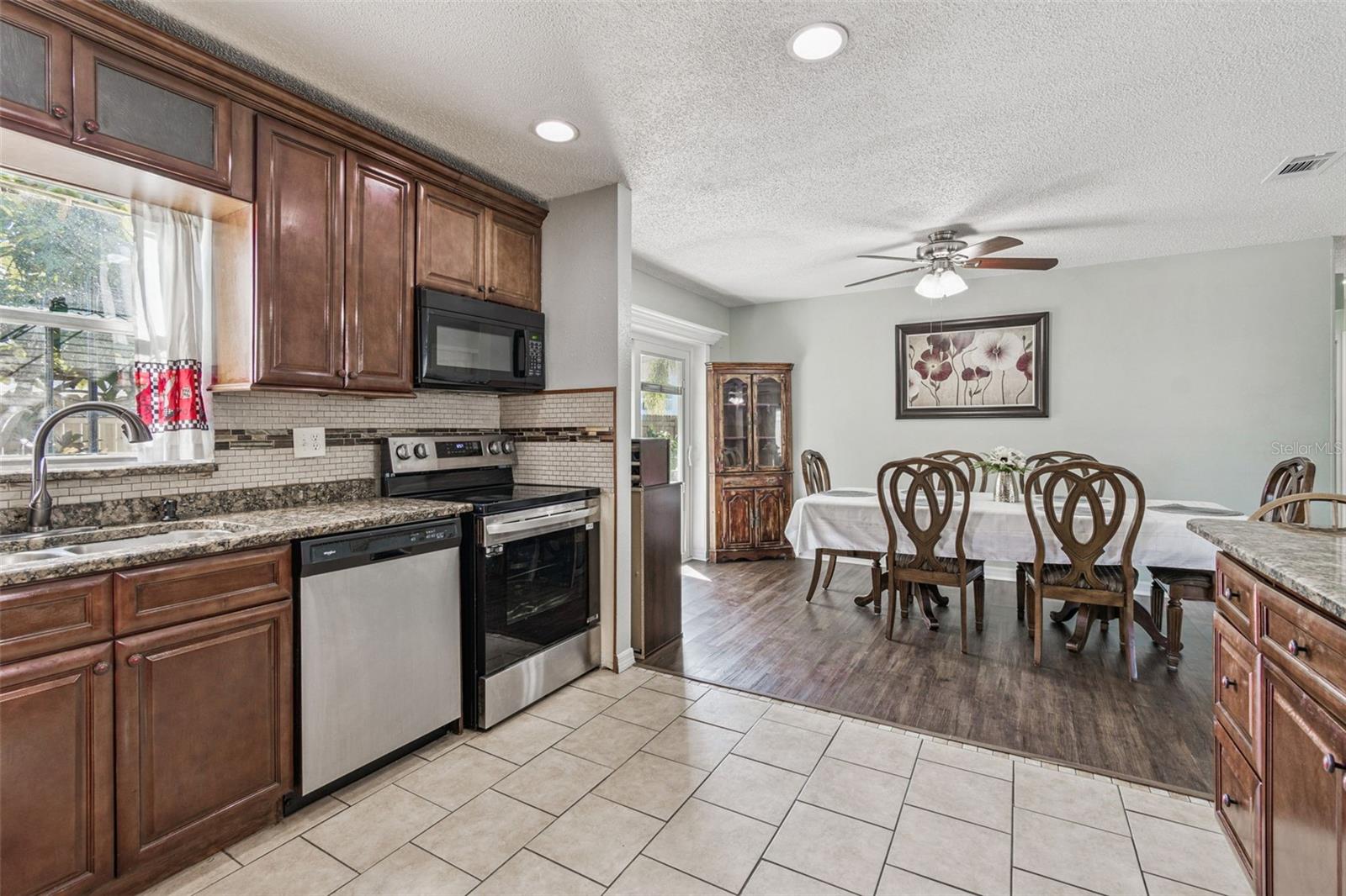 GRAND ARCADE - Residential