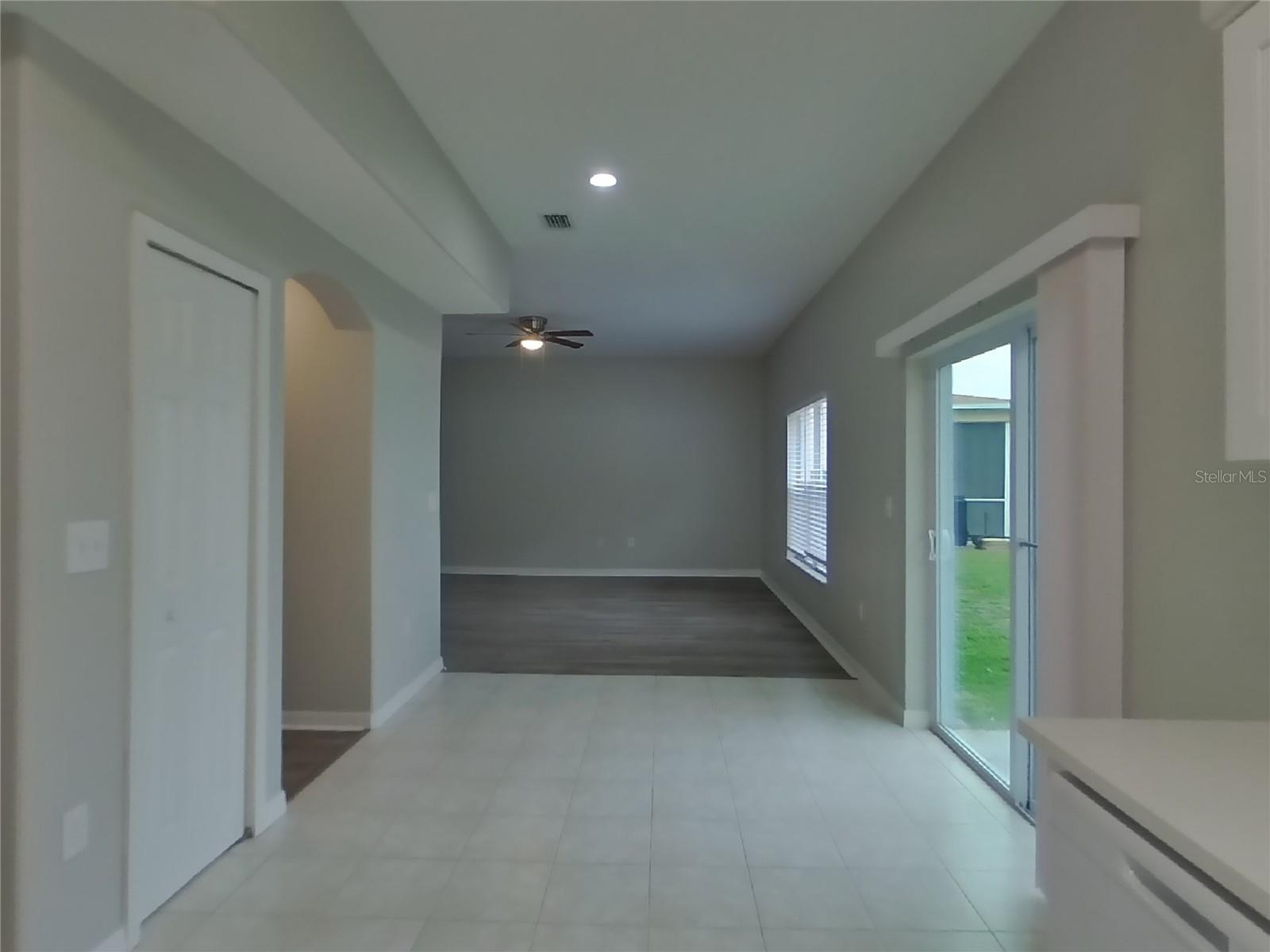 BRIDGEWATER PH 01 & 02 - Residential Lease