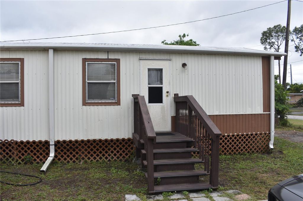 Photo of 6581 50th Street N, Pinellas Park, FL 33781 (MLS # TB8495337)