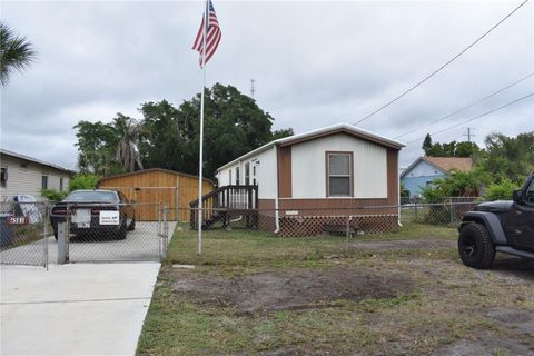 Photo of 6581 50th Street N, Pinellas Park, FL 33781 (MLS # TB8495337)