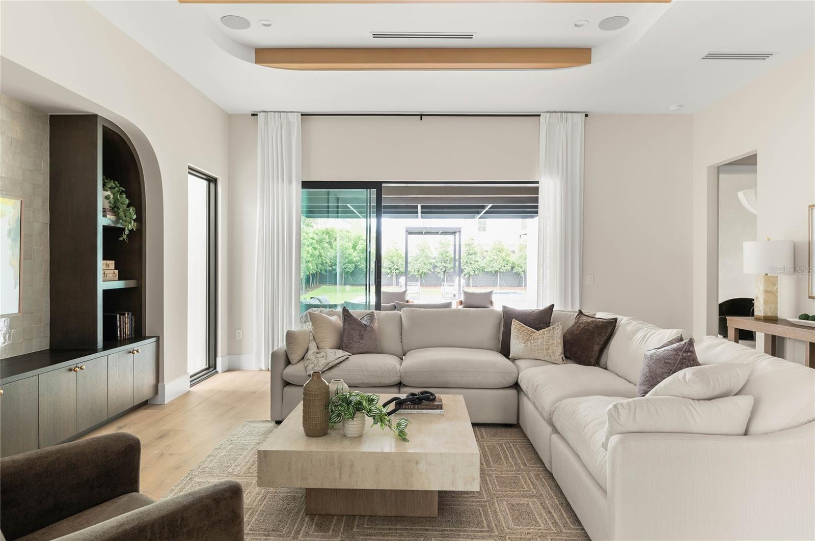 CHARMONT - Residential