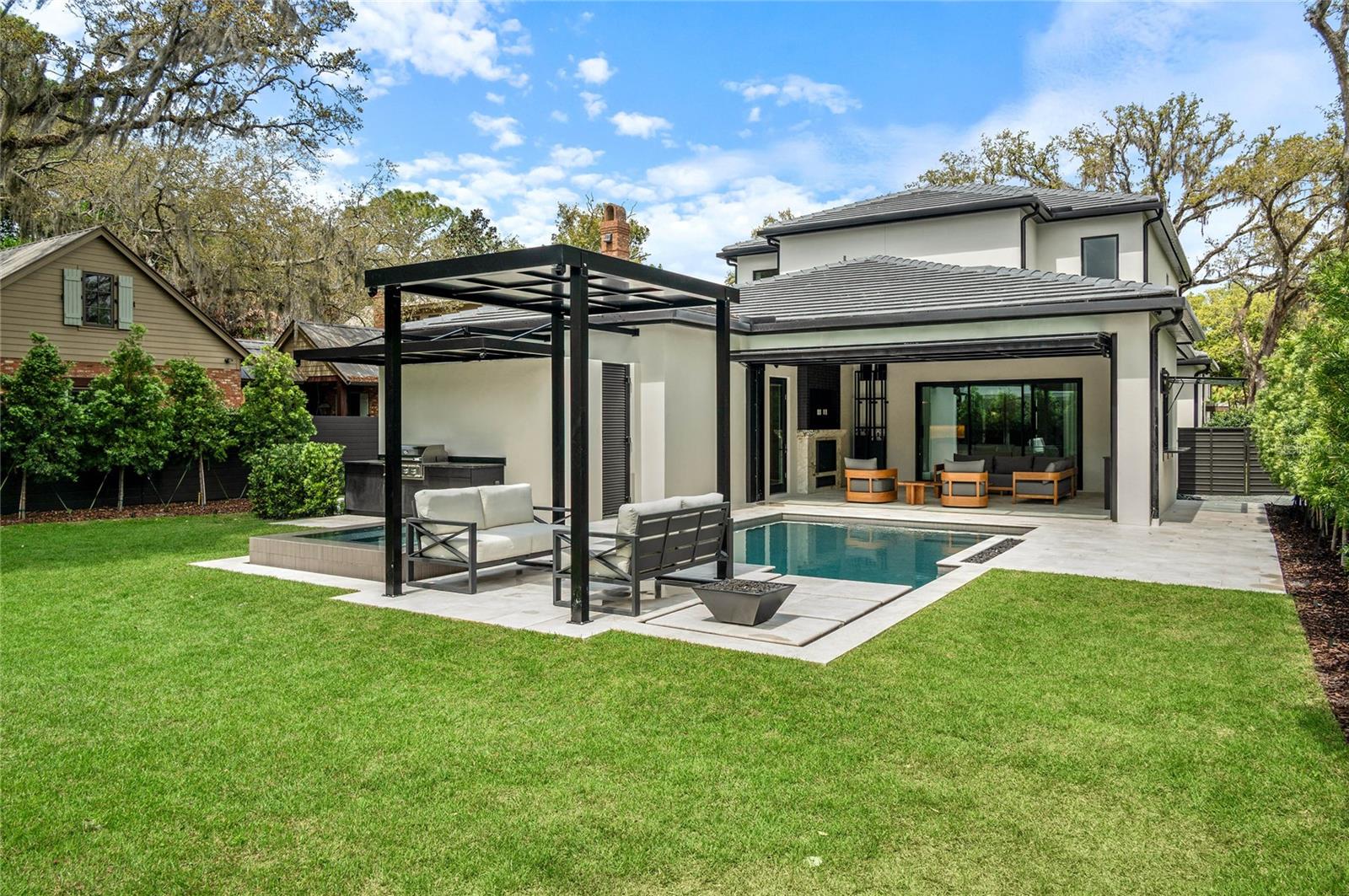 CHARMONT - Residential