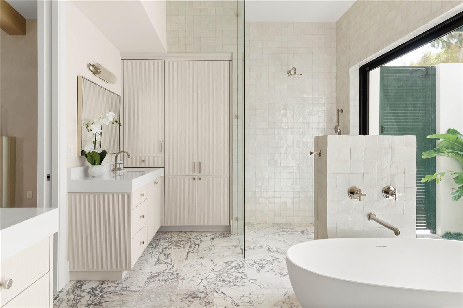 CHARMONT - Residential