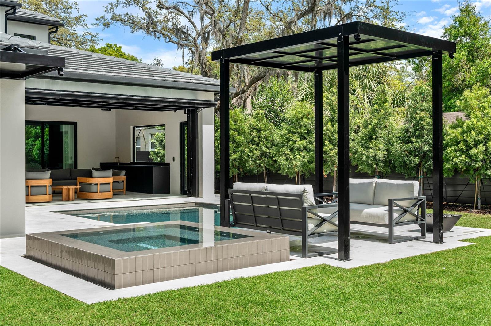 CHARMONT - Residential