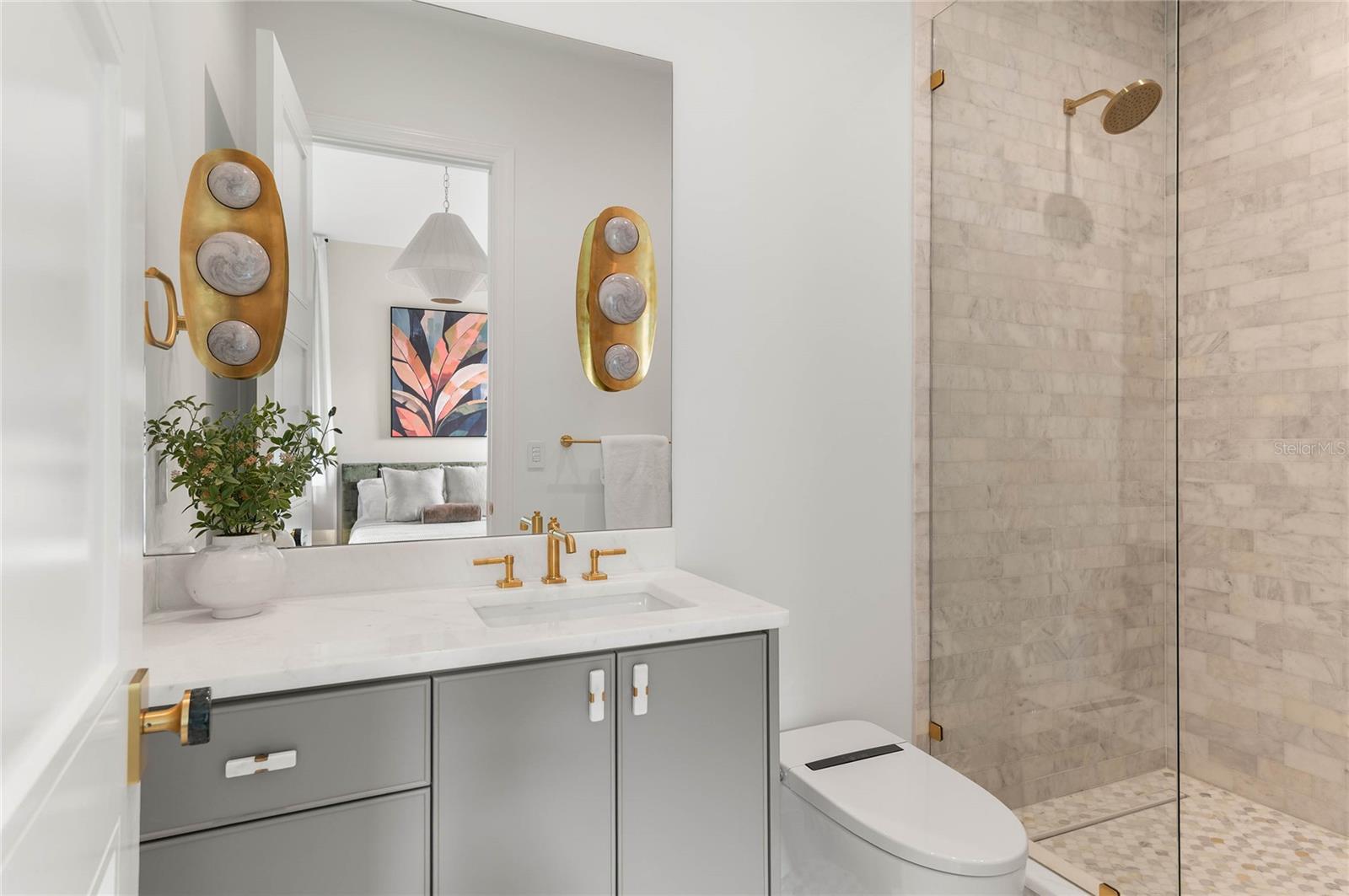 CHARMONT - Residential