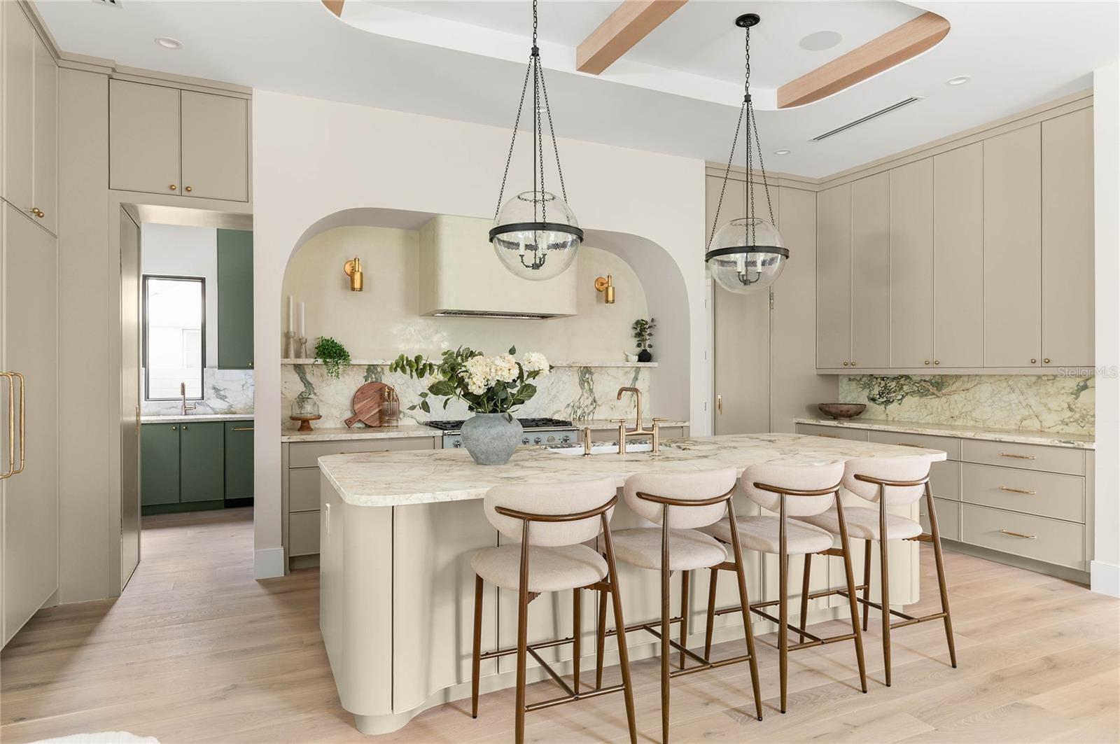 CHARMONT - Residential