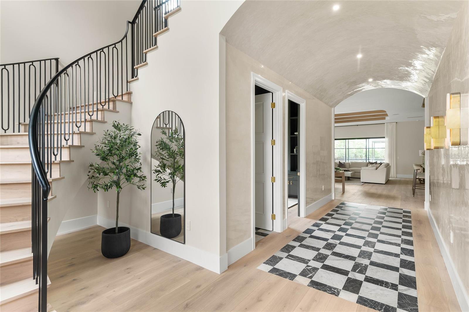 CHARMONT - Residential