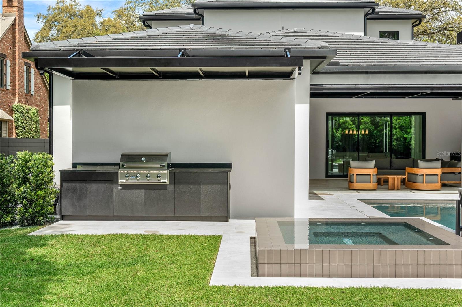 CHARMONT - Residential