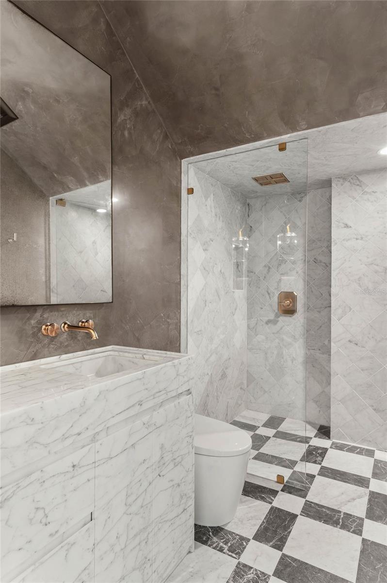 CHARMONT - Residential