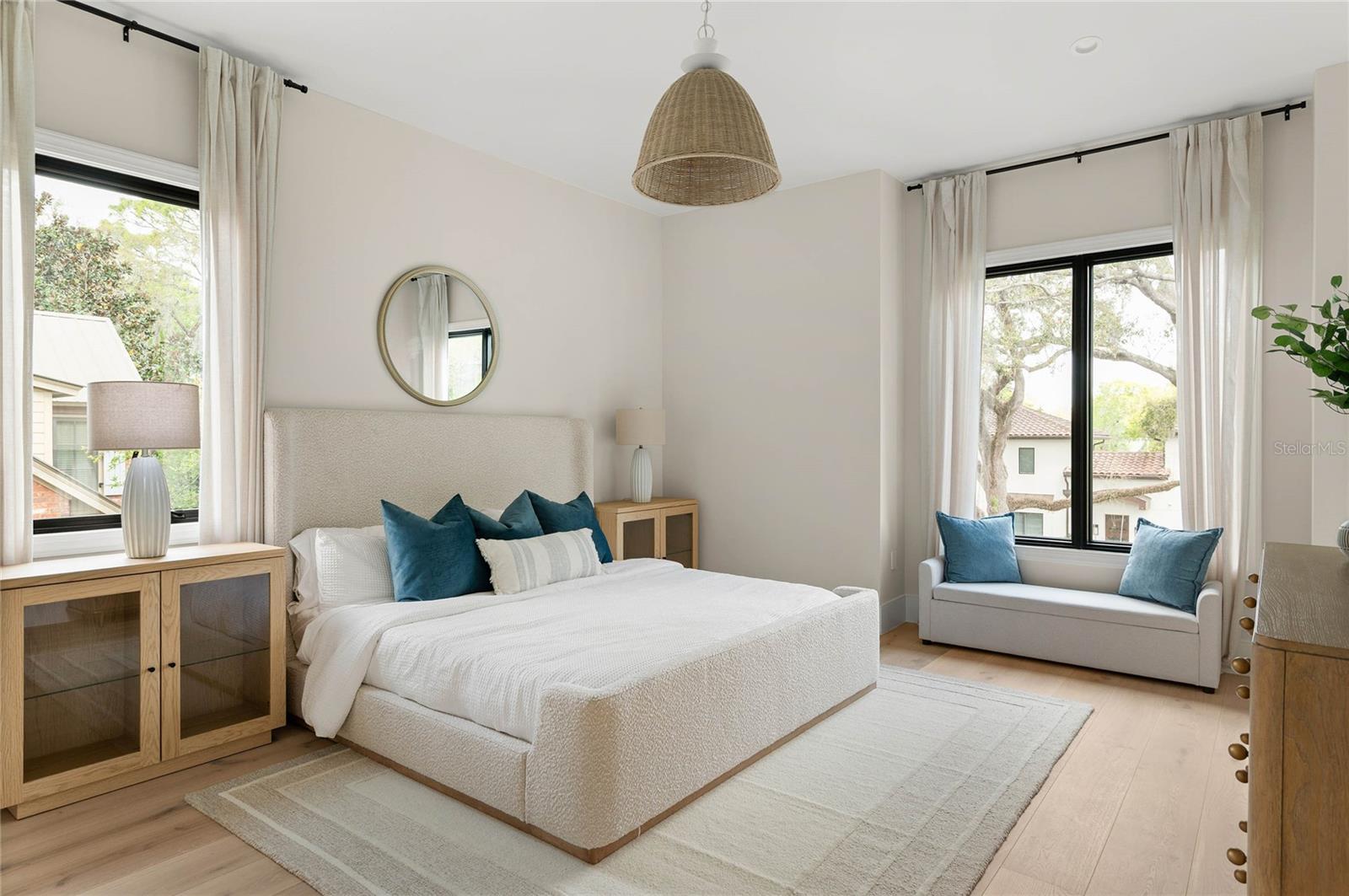 CHARMONT - Residential