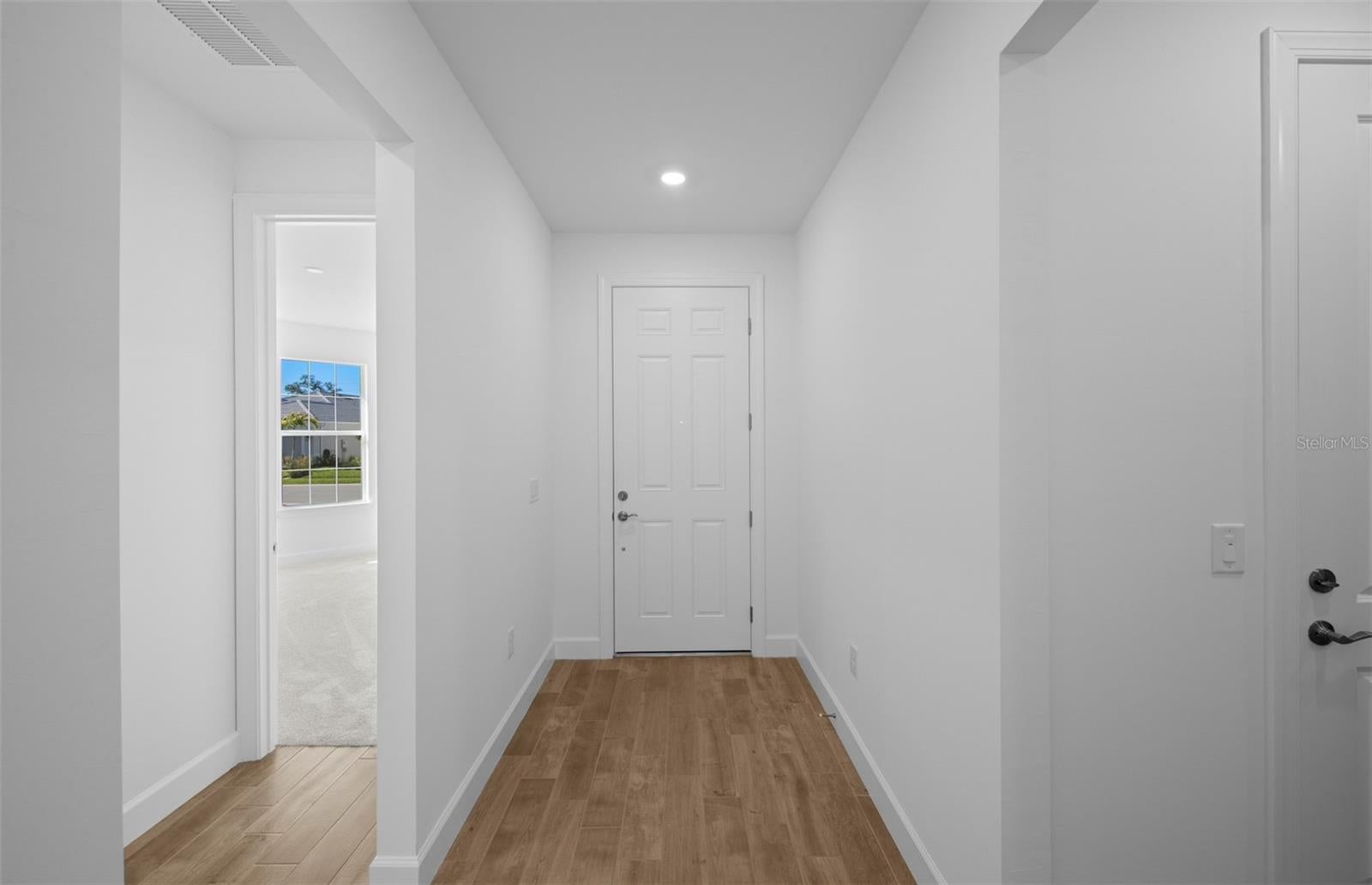 6990 MINNEOLA COURT