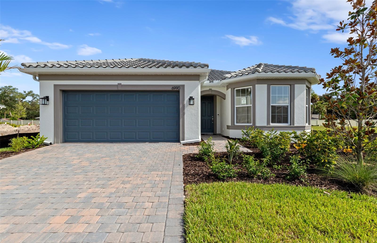 6990 MINNEOLA COURT