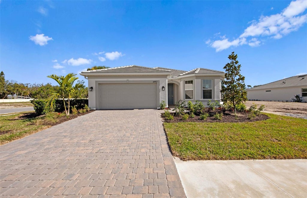 Photo of 6990 Minneola Court, Nokomis, FL 34275 (MLS # TB8539592)