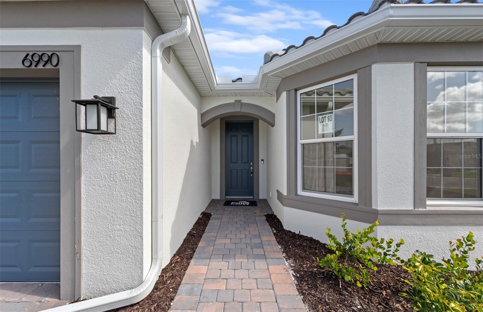 6990 MINNEOLA COURT