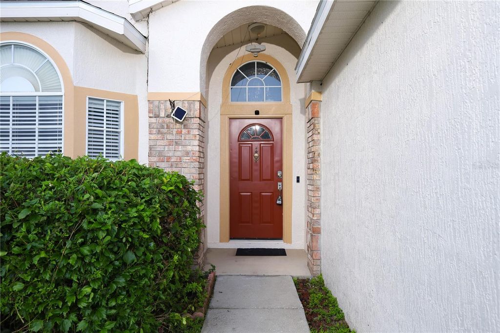 Photo of 456 Woodbury Pines Circle, Orlando, FL 32828 (MLS # O6352625)