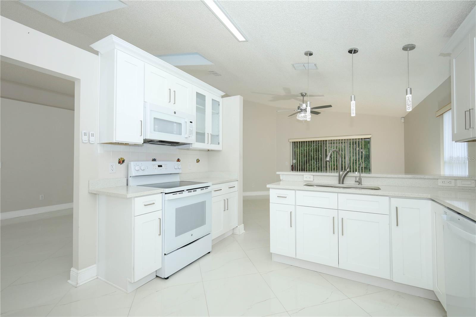 WOODBURY PINES - Residential