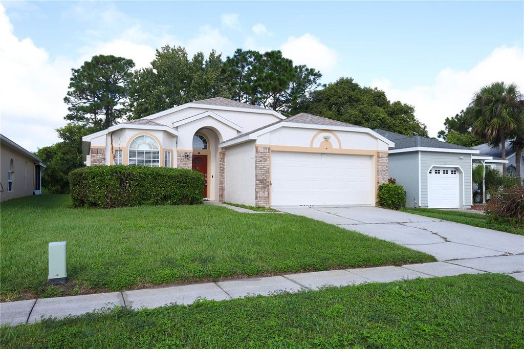 Photo of 456 Woodbury Pines Circle, Orlando, FL 32828 (MLS # O6352625)