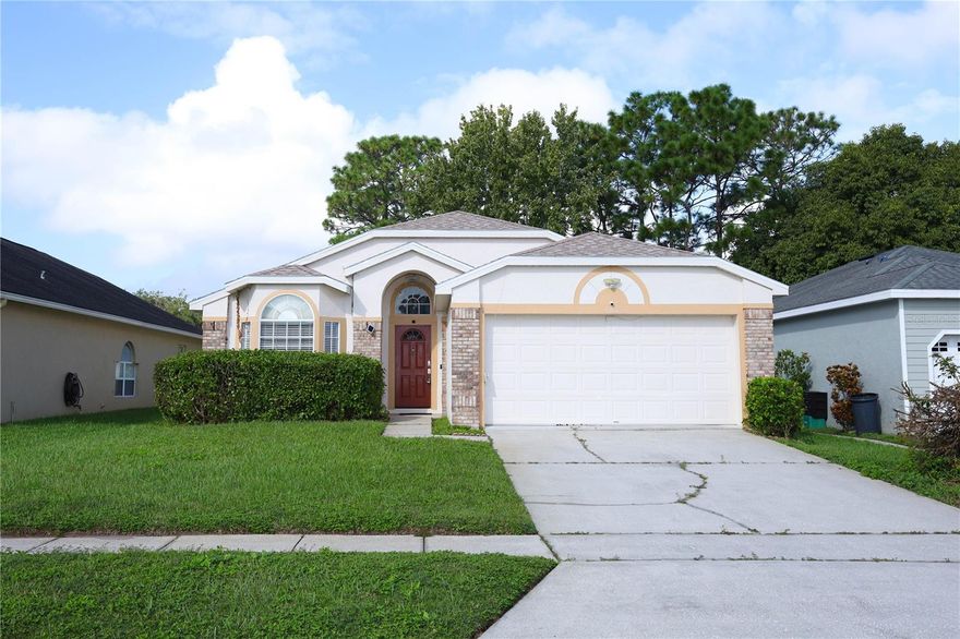 Fully Renovated 3 Bed, 2 Bath Home in Waterford Lakes – Low HOA, No CDD!
Welcome to this beautifully updated home in the heart of Waterford, offering the perfect blend of style and convenience. Enjoy sleek porcelain tile flooring throughout, a modern kitchen with brand-new finishes, and completely renovated bathrooms. This bright and airy home is filled with natural light and nestled in the peaceful Woodbury Pines neighborhood—just minutes from top-rated shopping, dining, and with easy highway access. Low HOA dues, no CDD, and move-in ready!