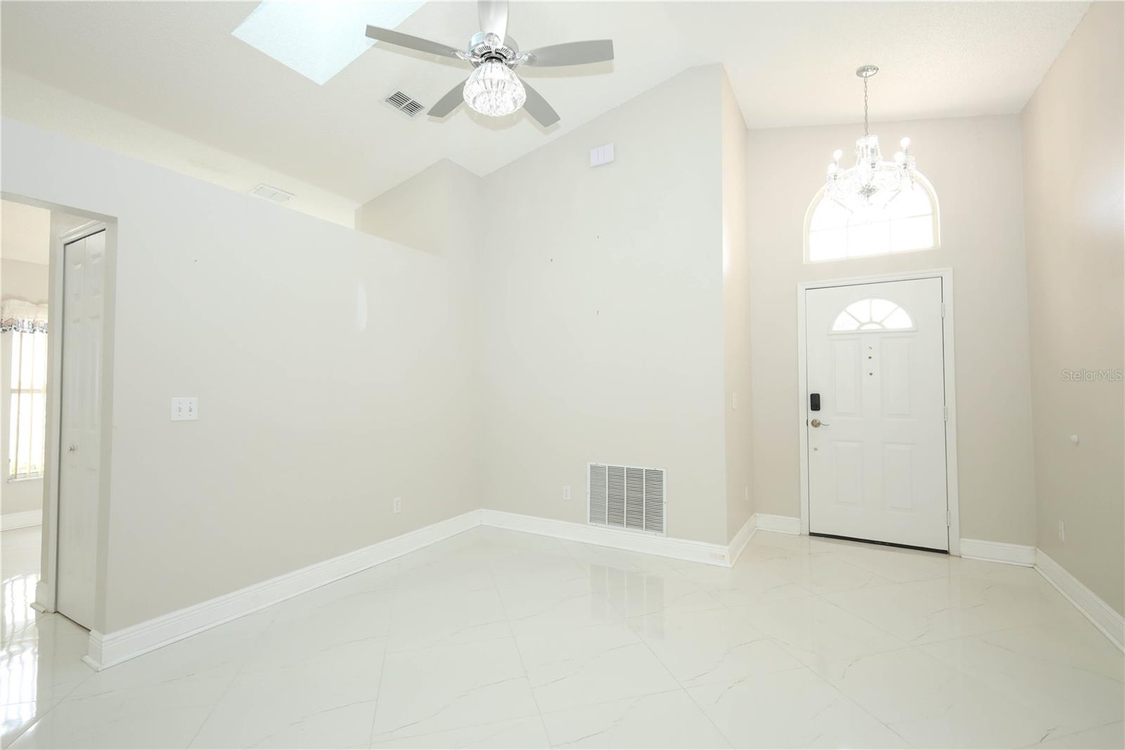WOODBURY PINES - Residential