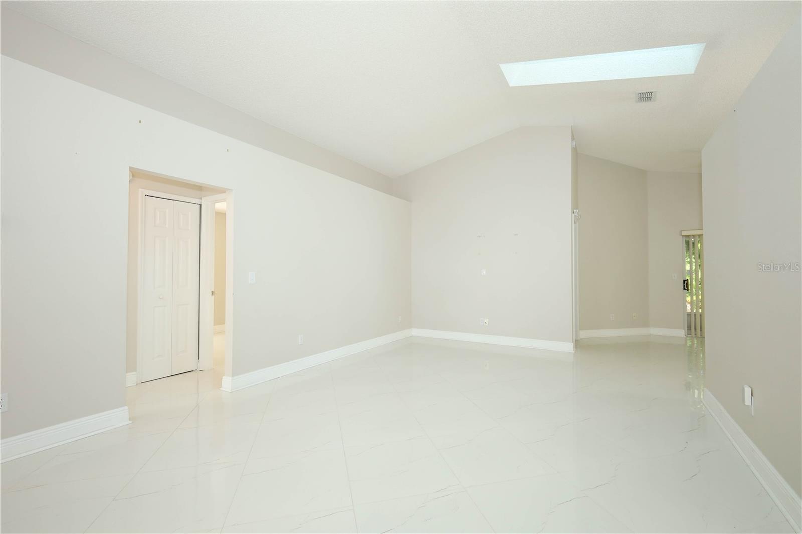 WOODBURY PINES - Residential