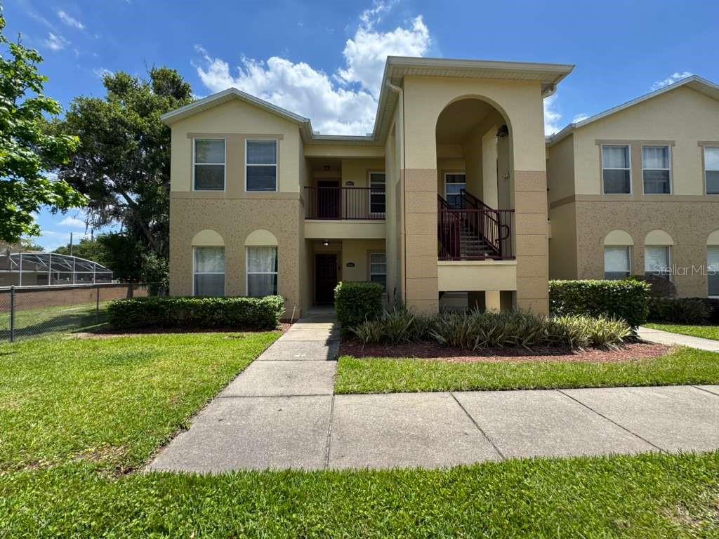 2866 CLUB CORTILE CIRCLE B