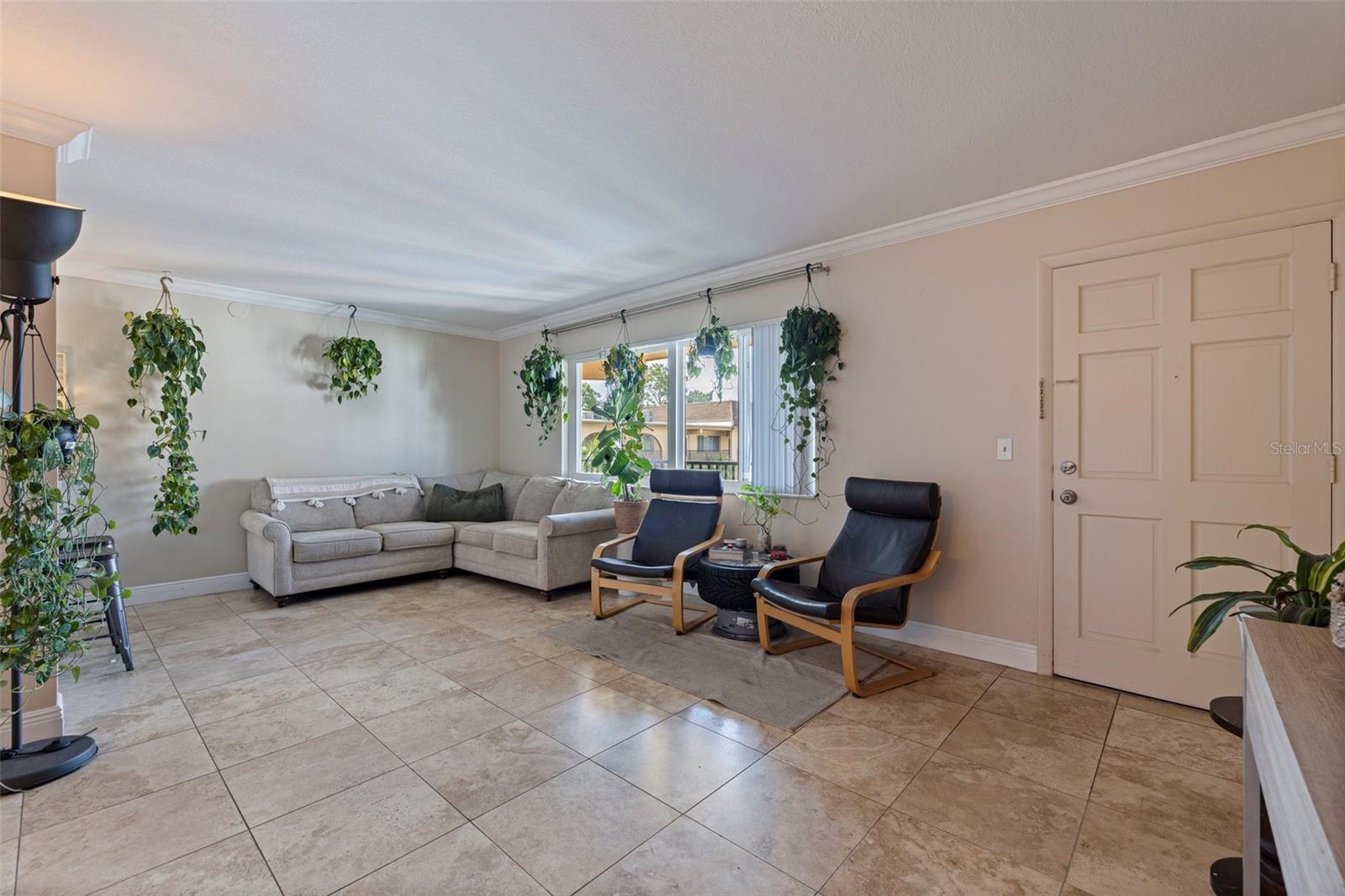 2525 W BAY DRIVE B43