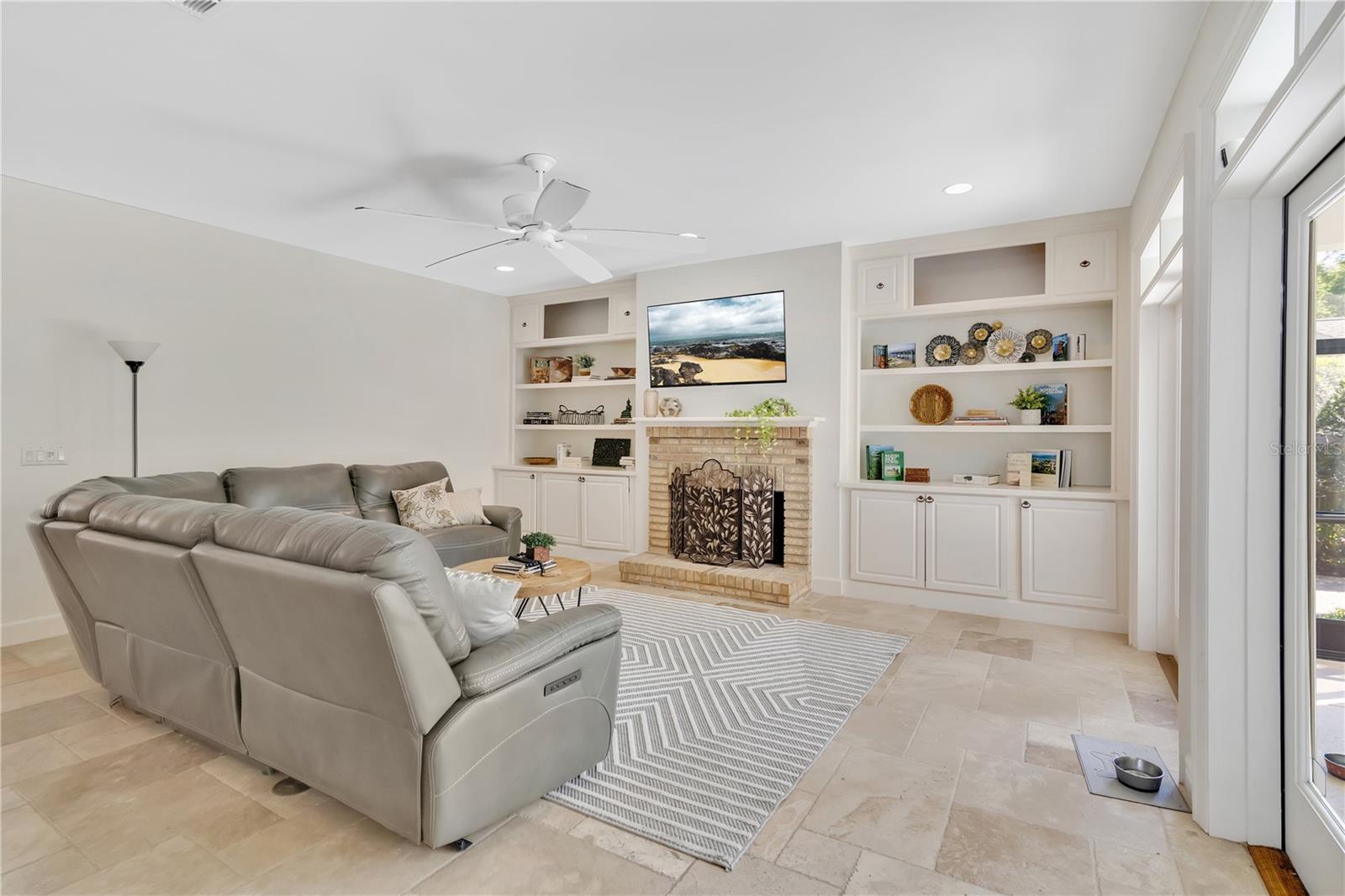 COMSTOCK PARK - Residential