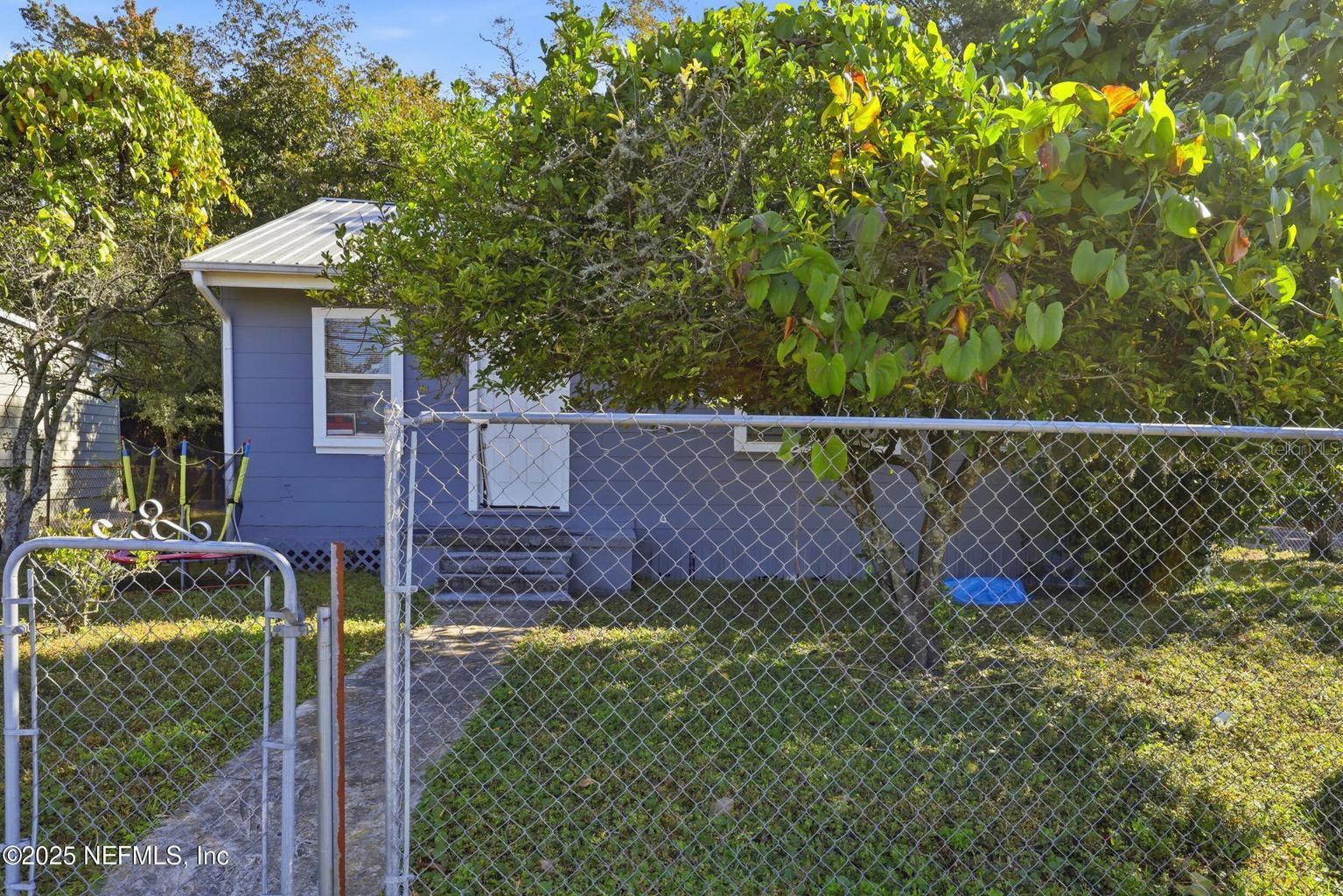 WESTWOOD PARK - Residential