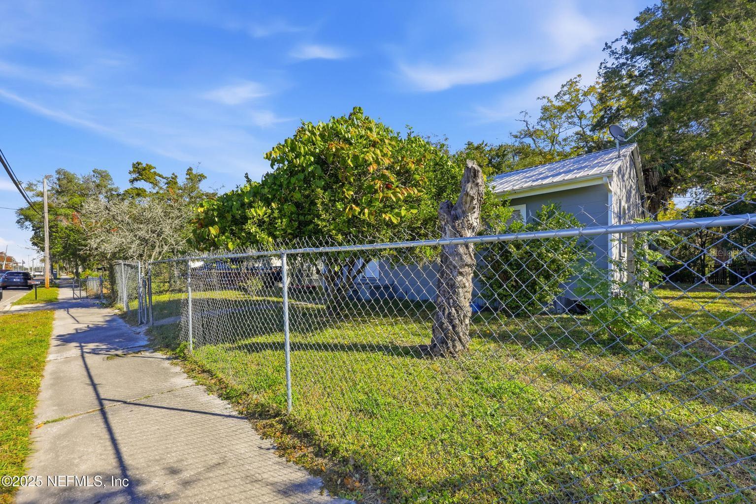 WESTWOOD PARK - Residential