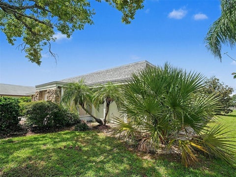 1513 New Bedford Drive, Sun City Center, FL 33573
