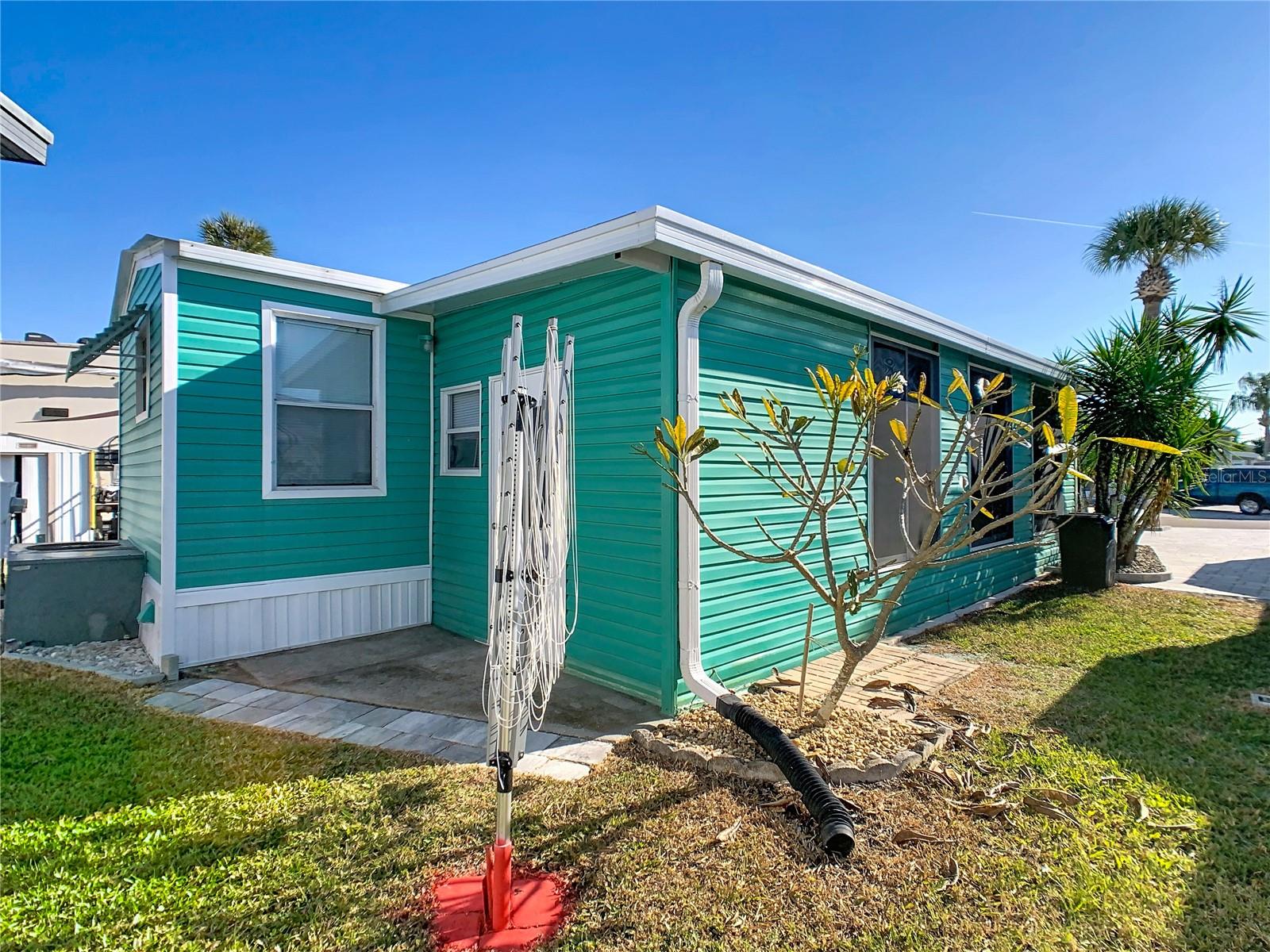 OUTDOOR RESORTS AT ORLANDO - Residential