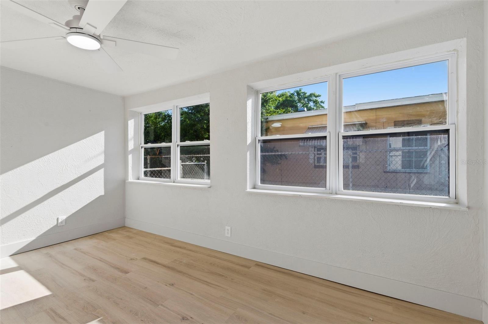 GLASS SUB - Residential