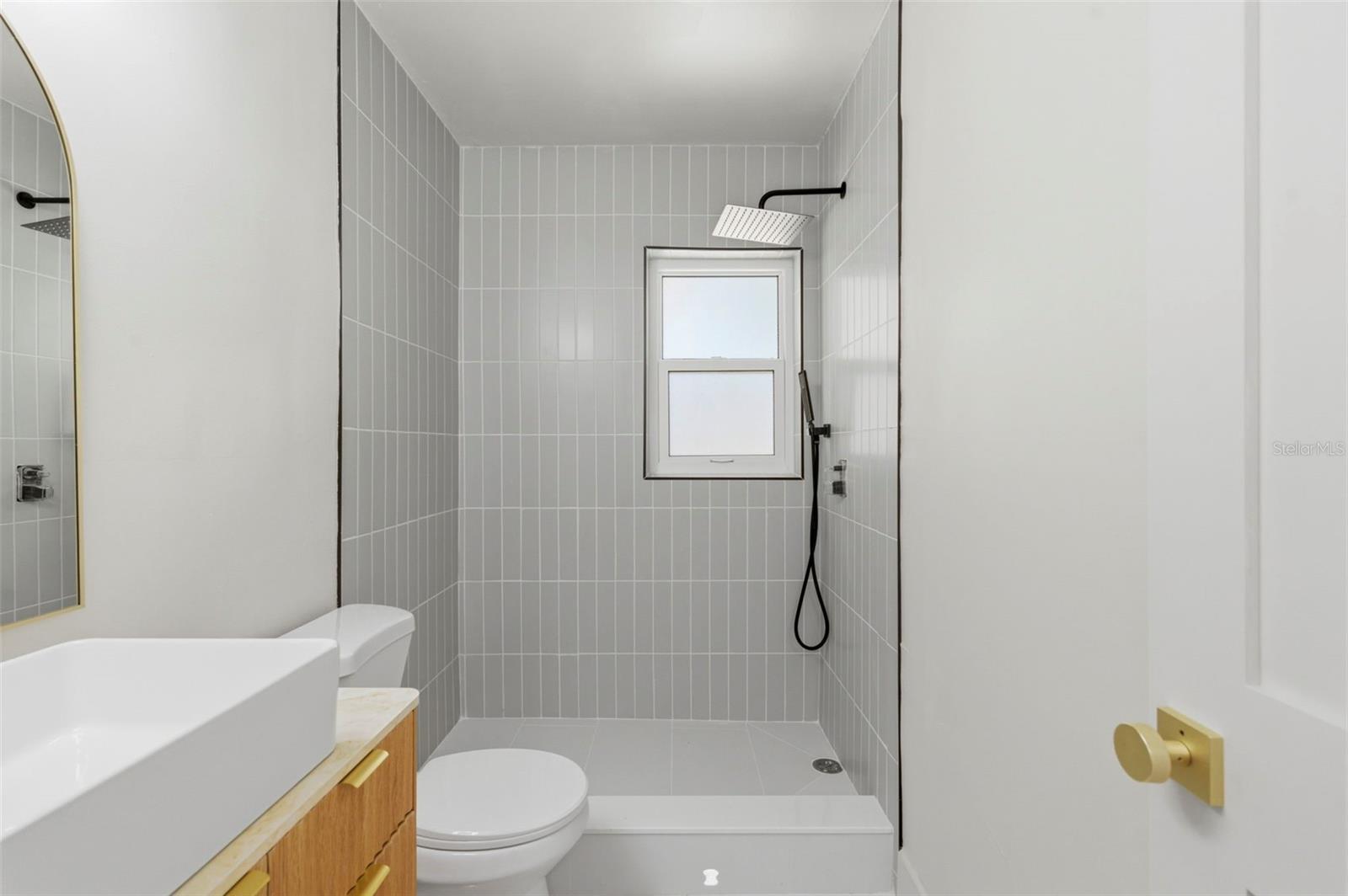 GLASS SUB - Residential