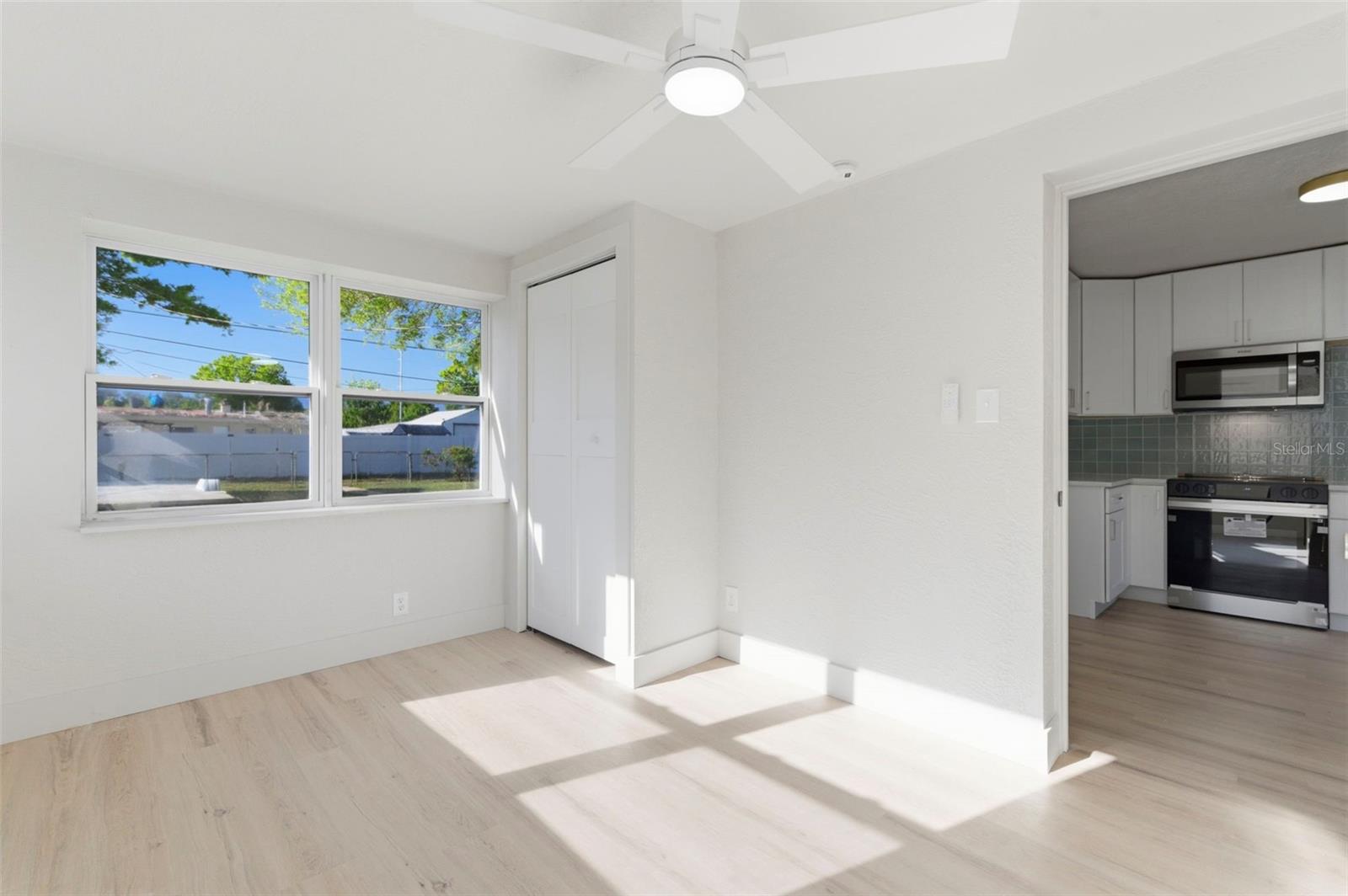 GLASS SUB - Residential