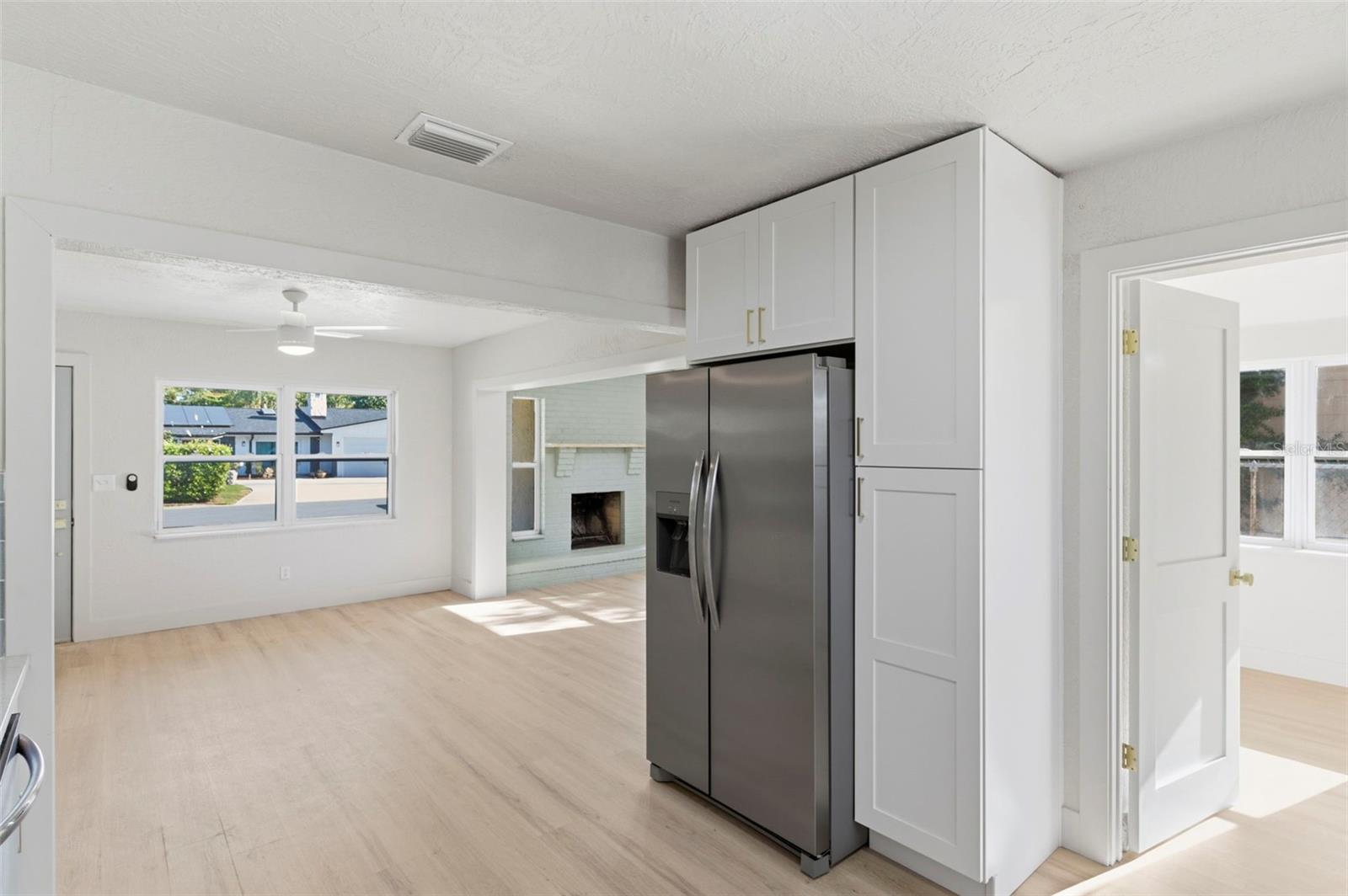 GLASS SUB - Residential