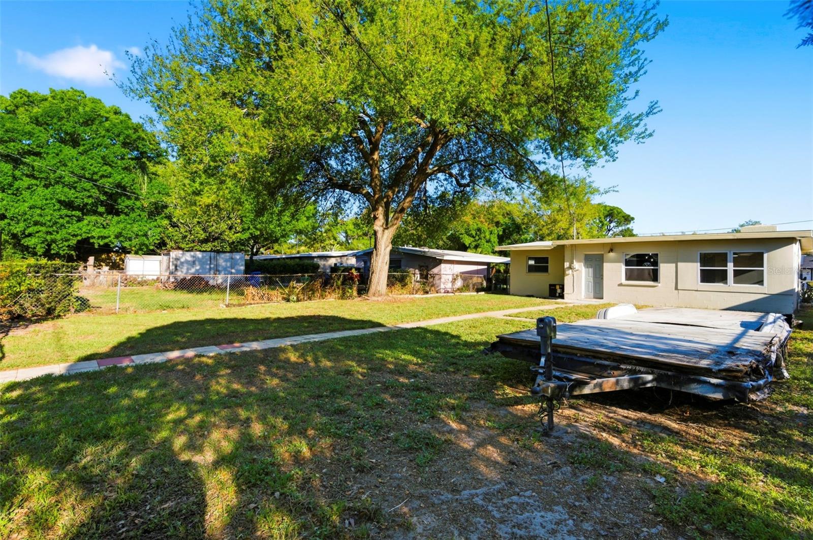 GLASS SUB - Residential