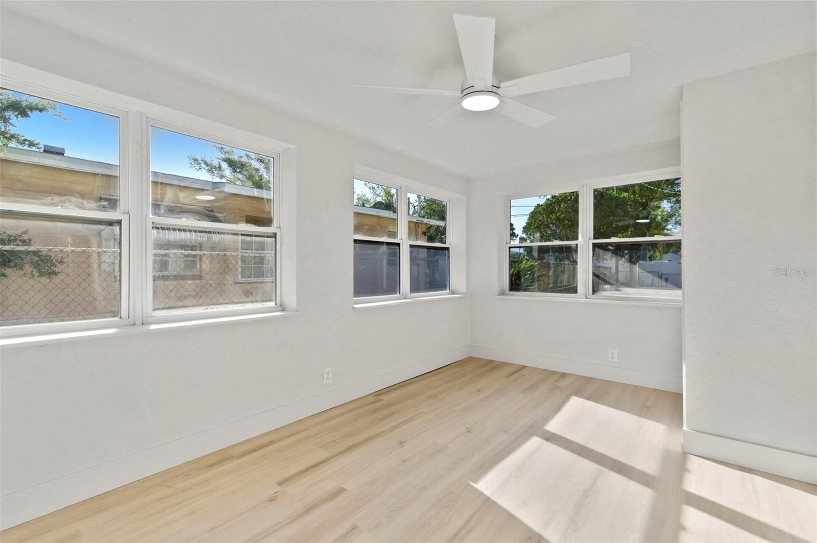 GLASS SUB - Residential