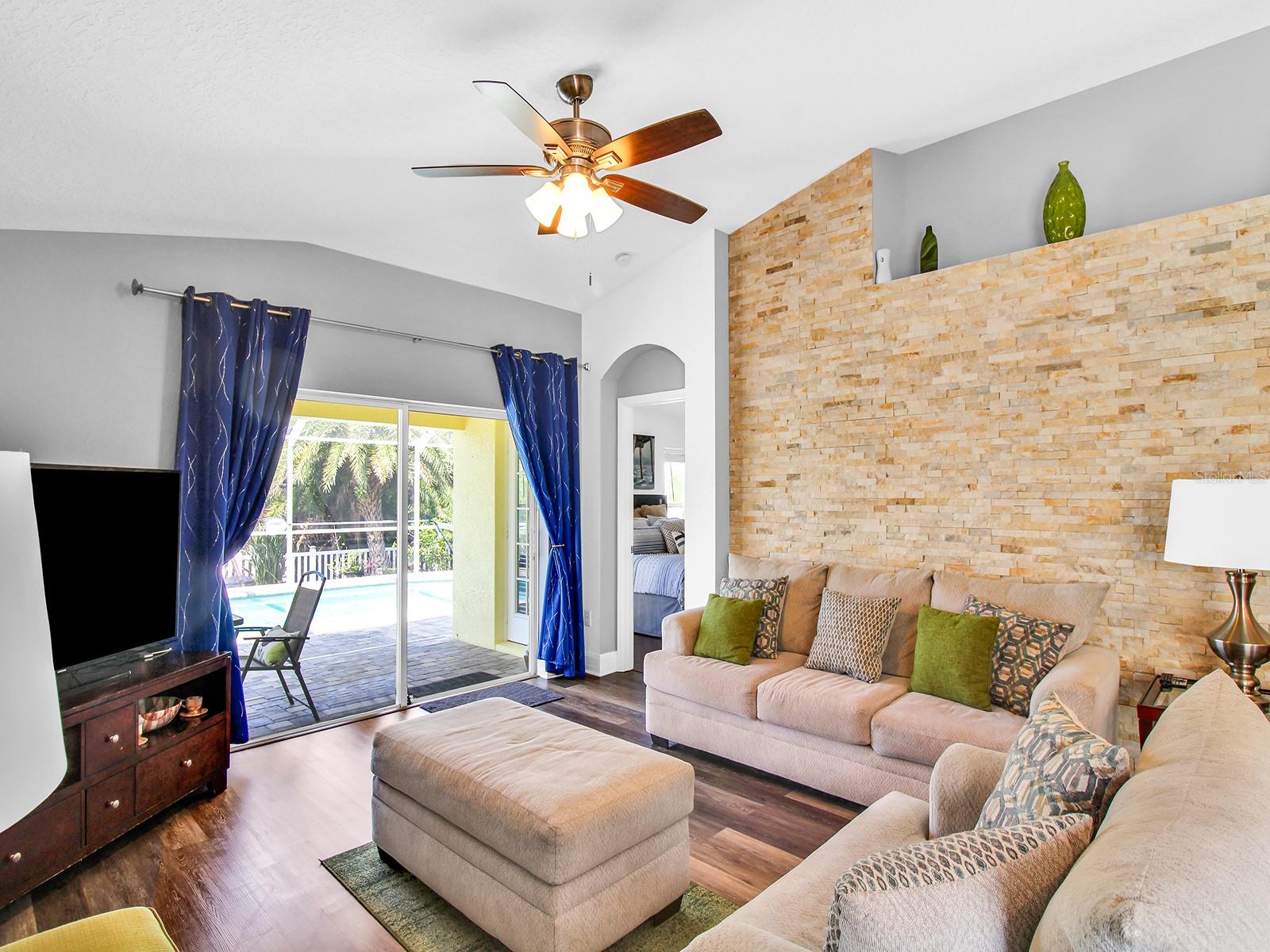 COVEWOOD - Residential