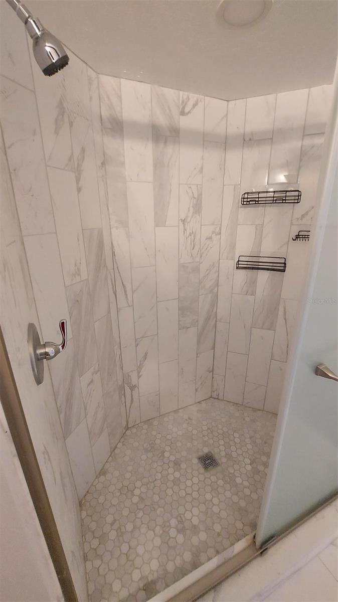 HUNTERS CREEK TR 135 PH 05 - Residential Lease
