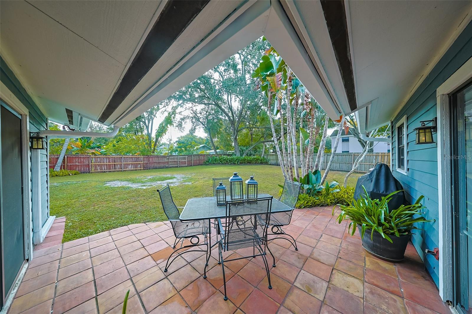 RIVER HAVEN - Residential